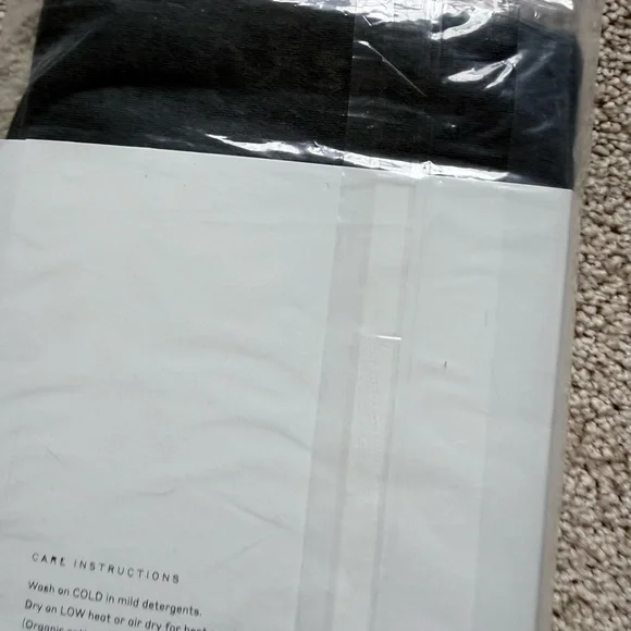 Snuggle Me Organic Baby Cover - Gray - Picture 2 of 3